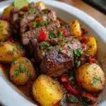 Carne de Res en Salsa con Patatas